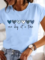 T-shirt à motif cœur.