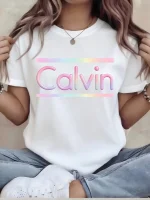 T-shirt à col rond .
