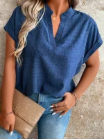Blouse pour femme, manches chauve-souris.