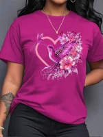 T-shirt motif floral avec colibri et cœur