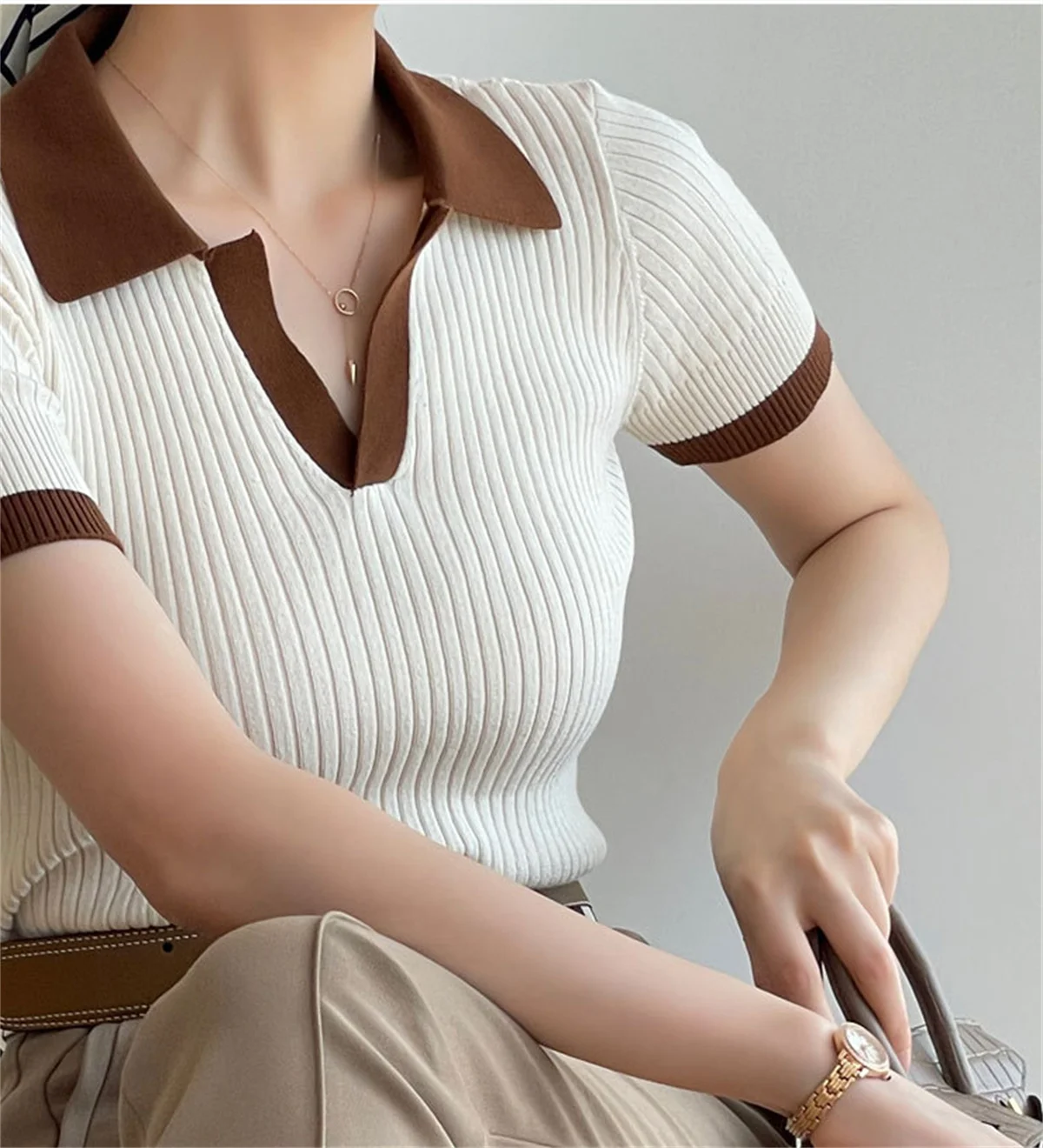 Haut pour femme à manches courtes – Image 5